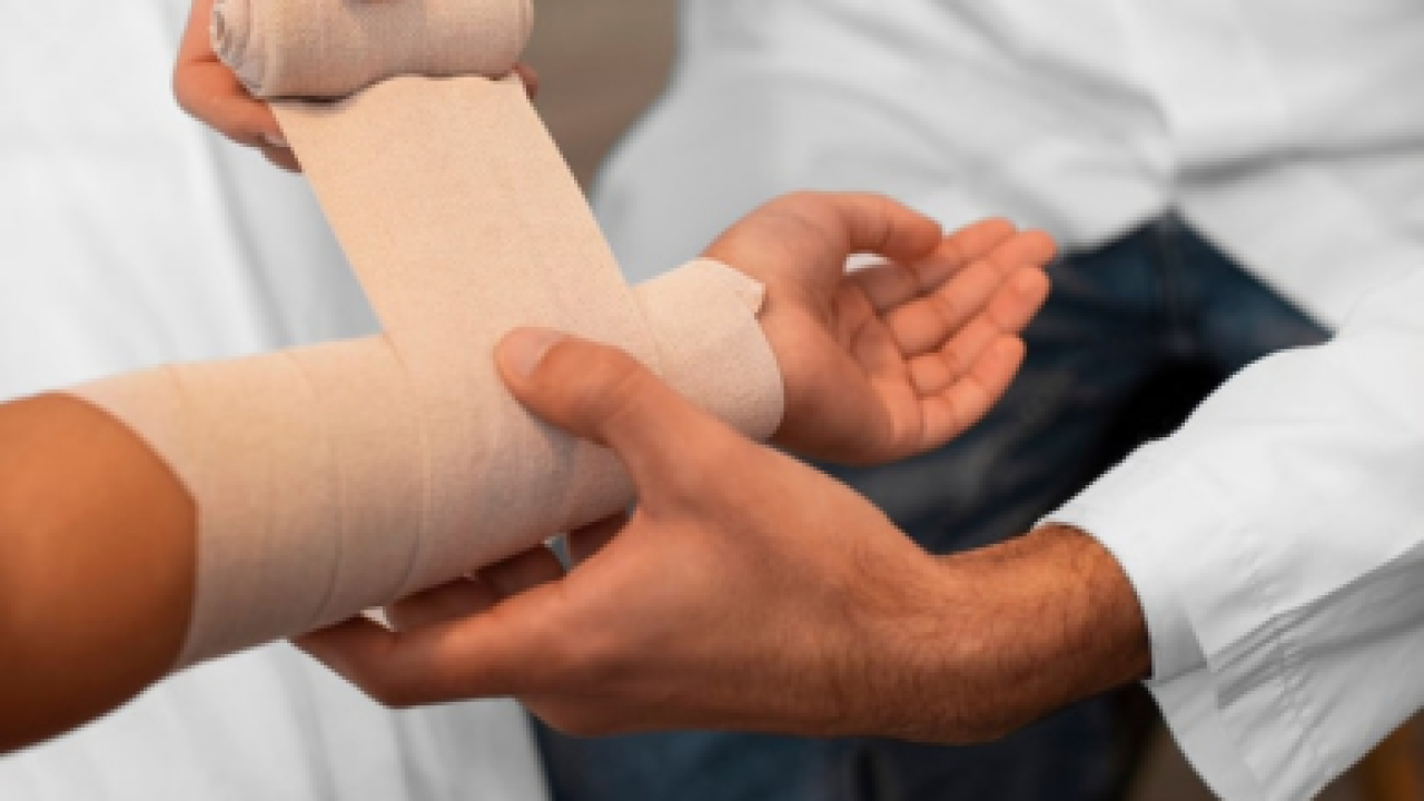 _image -2 Injuries & Wound Care